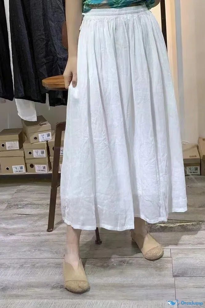 Orcajump - Wide-Leg Skirt with a Soft Flowing Design and Tie Waistband. Half Skirt, Designer Drapes, Mid Length Skirts, Skirt Skirt, Color Fabric, Types Of Skirts, Skirt Length, Mid Length, Fashion Boutique