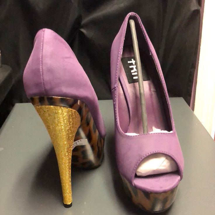 Purple Suede Like Pump, Platform In Animal Print With A Gold Foil 4 Inch Heel. Trendy Purple Heels For Night Out, Purple Pumps, Shoes Purple, Purple Suede, 4 Inch Heels, Salvatore Ferragamo Flats, Purple Gold, Christian Louboutin Pumps, Gold Foil