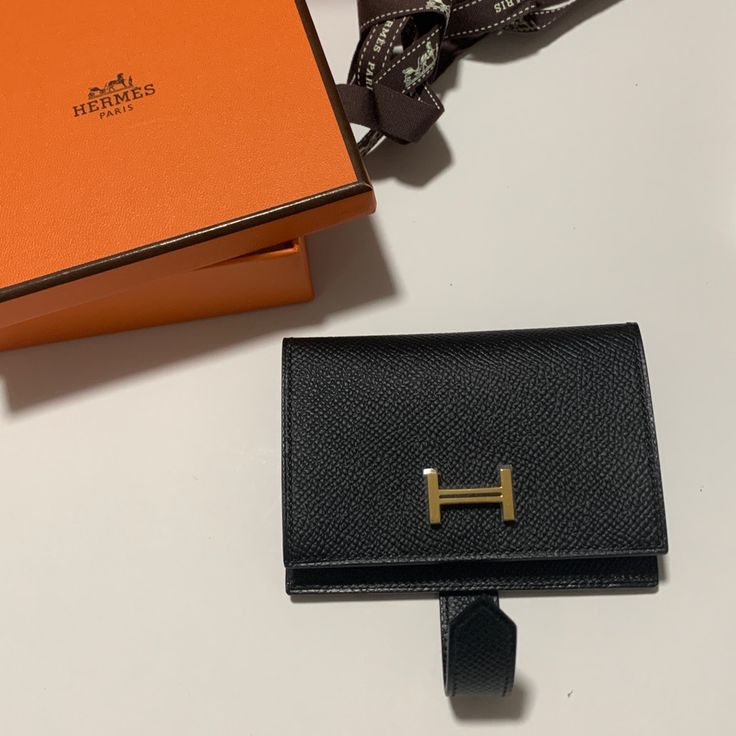 Brand New Wallet From Hermes. And Unused! New In Box. Hard To Get! Brand New With Box And Ribbons! 100% Authentic. Hermes Twilly Scarf, Silk Scarf Design, Hermes Twilly, Hermes Wallet, Wallets For Men, Hermes Accessories, Hermes Constance, Vintage Hermes, Reversible Belt