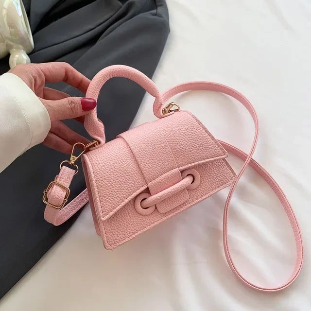 45354200170717 Y2k Aesthetic Fashion, Bags Trendy, Chic Crossbody Bag, Mini Coin Purse, Designer Leather Handbags, Small Shoulder Bags, Women Y2k, Elegant Office, Women's Bags By Style