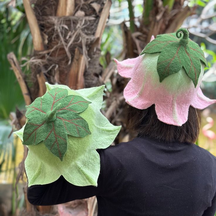 This Costume Hats & Headpieces item by MeadowMuseTY has 247 favorites from Etsy shoppers. Ships from Santa Barbara, CA. Listed on Sep 15, 2024 Flower Hat Diy, Fairy Flower Hat, Felt Flower Hat, Creative Hats, Acorn Hat, Leaf Hat, Rasta Hat, Sauna Hat, Princess Hat