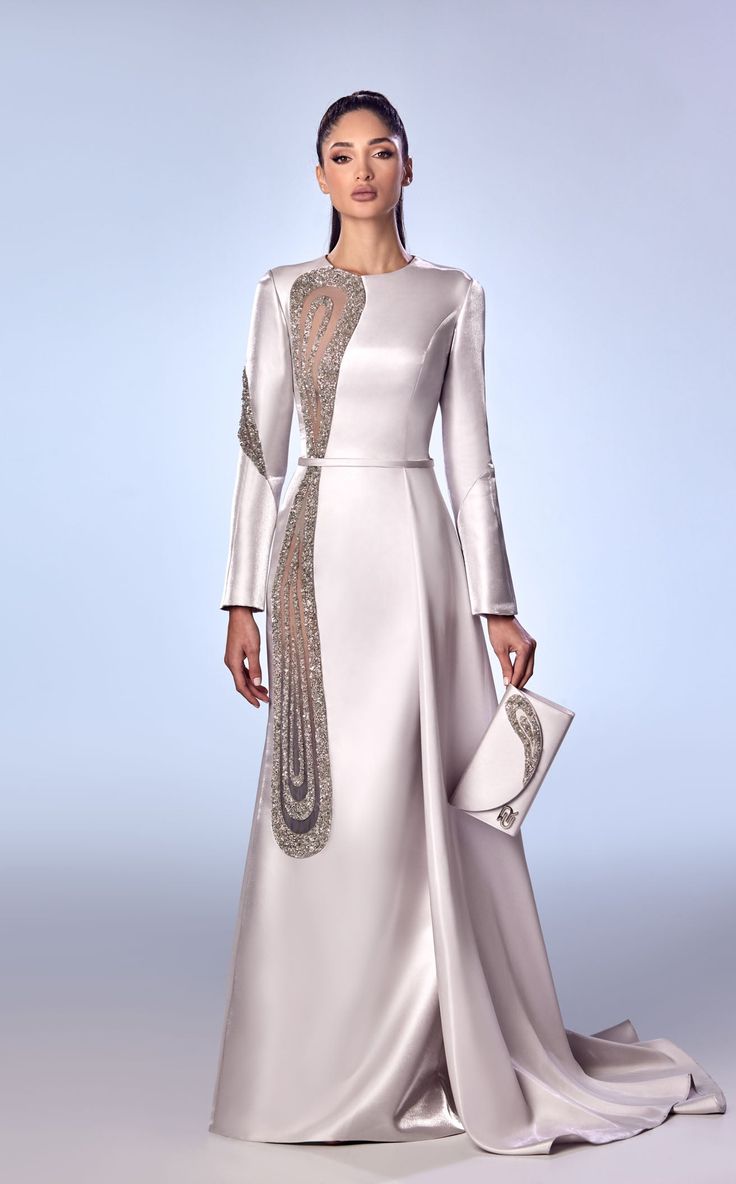 Reverie Couture FW48 Ivory/Silver Summer Mother Of The Bride Dresses, غرفة ملابس, فستان سهرة, Intricate Embroidery, Ball Gown Dresses, Traditional Dress, Intricate Designs, Intricate Patterns, Classy Dress