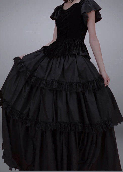 Vintage A-line Gothic Velvet Dress Set with Lace Edge for Lolita Costume Party Plus Size - WonderlandByLilian Fitted Lace Trim Dress For Costume Party, Black Crinoline Full Skirt Petticoat, Black Full Skirt Wedding Dress, Black Full Skirt Crinoline Petticoat, Black Full Skirt Petticoat For Wedding, Black Full Skirt Prom Dress, Black Ruffled Full Skirt Petticoat, Black Crinoline Petticoat For Wedding, Black Gothic Ball Gown Dress