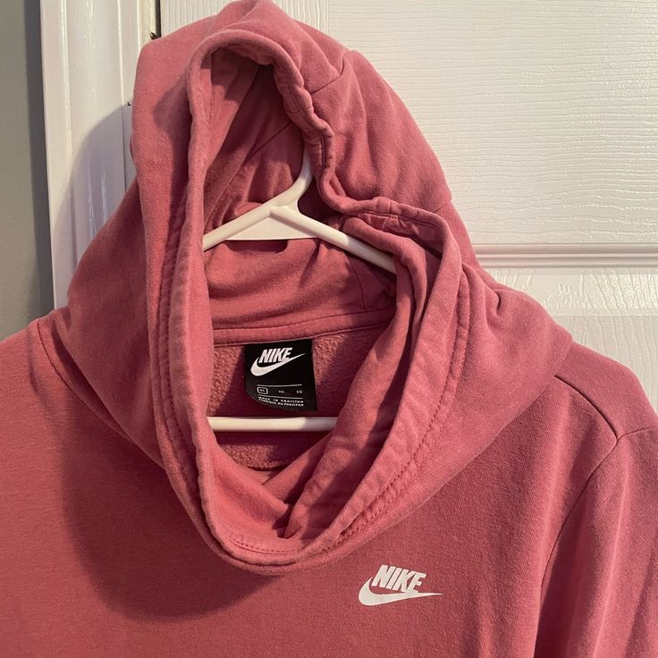 Size Xl Pink Nike Hoodie Nike Casual Sweatshirt With Drawstring Hood, Casual Funnel Neck Hoodie With Drawstring, Nike Casual Hoodie With Drawstring Hood, Casual Nike Hoodie Sweatshirt, Sporty Hoodie With Adjustable Funnel Neck, Sporty Hoodie With Adjustable Hood And Funnel Neck, Sporty Sweatshirt With Adjustable Hood And Funnel Neck, Sporty Funnel Neck Hoodie With Adjustable Hood, Nike Hooded Hoodie