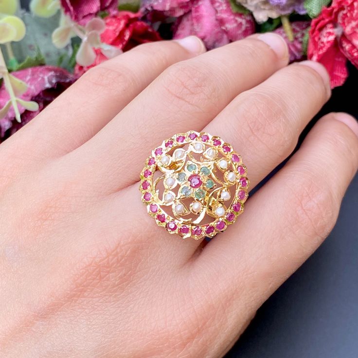 Featuring a floral pearl ring made in 22ct gold. The ring weighs 5.06 GMs Price Breakup Summary Component Rupees % of Total 22k Gold 24,605 74.4% Stones & Beads 2,112 6.4% Making Charges 4,429 13.4% Taxes (GST) 934 3.0% Total 33,080 100.0% View Detailed Price Breakup Watch Video Here 22k Gold Jewelry Necklaces, 22k Gold Jewelry, Pearl Necklace Set, Floral Ring, Gold Jewelry Necklace, Emerald Necklace, Gold Bangle Bracelet, Precious Gemstones, Watch Video