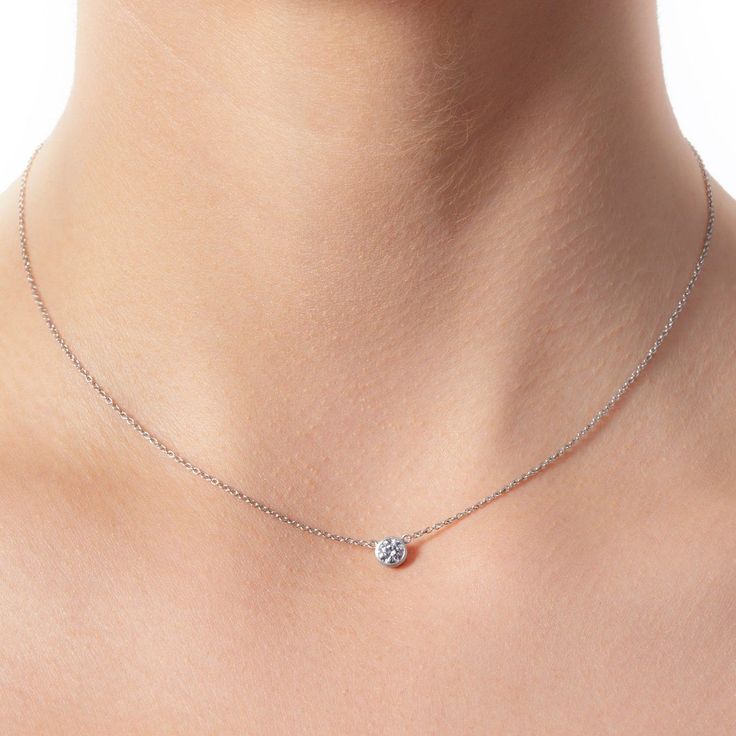 Platinum Pendant Simple, Platinum Chain With Pendant, Platinum Diamond Necklace, Platinum Chains For Women Simple, Simple Dimond Neckless, Platinum Necklace For Women, Platinum Chains For Women, Dimond Neckless Jewelry Simple, Platinum Jewelry Necklaces