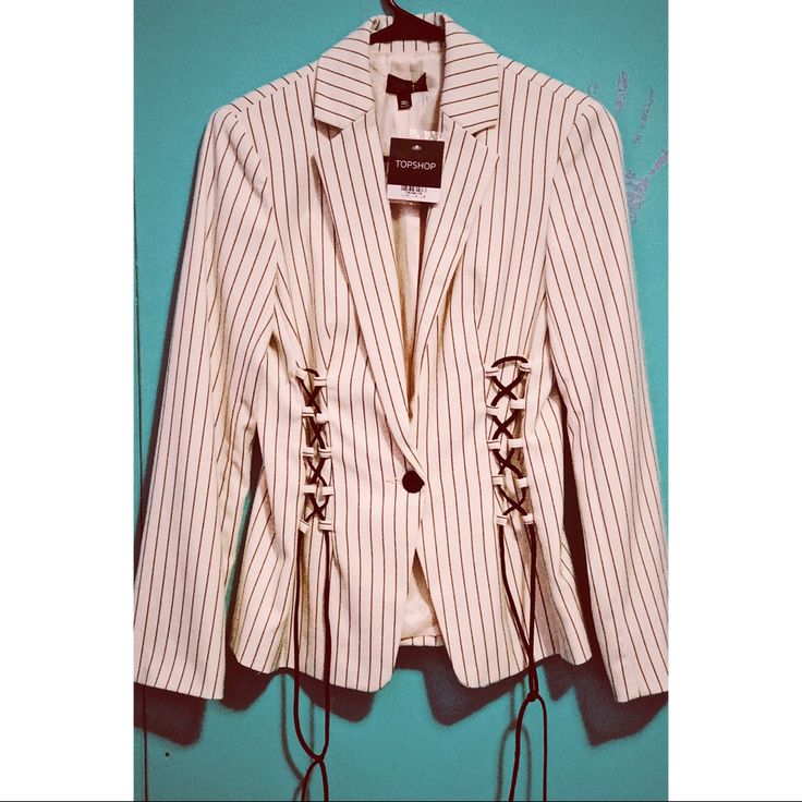 Women’s Top Shop Pinstripe Blazer: Size-M Elegant Vertical Stripe Outerwear For Spring, Elegant Spring Outerwear With Vertical Stripes, Chic Pinstripe Spring Outerwear, Chic Pinstripe Outerwear For Spring, Elegant Spring Blazer With Vertical Stripes, Spring White Outerwear With Contrast Stripes, Spring Fitted Blazer With Vertical Stripes, Fitted Spring Blazer With Vertical Stripes, Fitted Blazer With Vertical Stripes For Spring