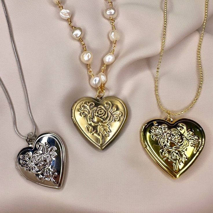 Are you looking for the perfect antique-style gold heart locket necklace for someone special? Or a cute Valentine's Day necklace to spoil yourself? Made with a unique heart shaped locket, freshwater pearls and tarnish-free stainless steel chain, my gold heart locket necklace is the perfect compliment to any outfit idea! My heart locket photo necklace is a great gift idea for any special occasion to all the women in your life.  DETAILS - PLEASE READ CAREFULLY: My heart locket pendant is entirely Affordable Vintage Heart Necklace For Valentine's Day, Vintage Heart Locket Necklace For Mother's Day, Vintage Heart Necklace For Mother's Day, Vintage Style Engraved Heart Necklace For Mother's Day, Vintage Engraved Heart Necklace For Mother's Day, Personalized Vintage Heart Necklace For Valentine's Day, Vintage Heart Charm Necklace For Mother's Day, Personalized Vintage Heart Necklace For Mother's Day, Vintage Heart Pendant Charm Necklaces For Mother's Day