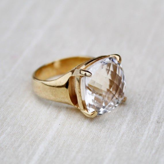 D E T A I L S - Material: 925 Sterling SilverStone: Natural CrystalThe Fit: true to US ring size Finish: Smooth and Gold Plated to a high shineS H I P P I N G & P R O D U C T I O N - My current production time is 2-6 business days, which means after those days are up, your order ships! I make everything custom to order, by hand, but I promise you it's worth the wait!R U S H - M Y - O R D E R -If you're in a rush to get your pretty new pieces, please send me a message and I'll let you know ju Your Pretty, Chalcedony Ring, Textured Ring, Everyday Rings, Citrine Ring, I Promise You, Crystal Ring, Onyx Ring, Plated Ring