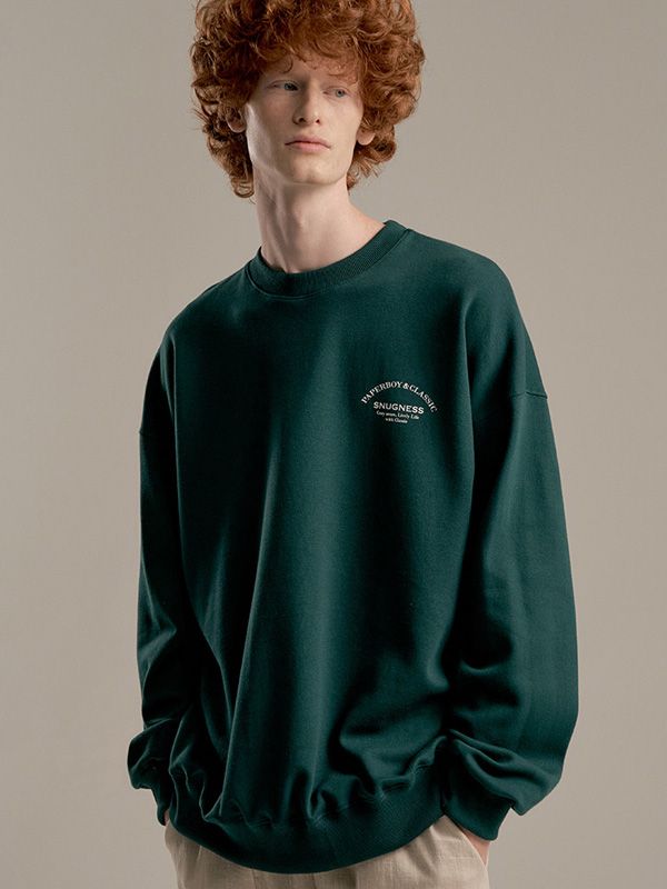 Editor's NotesCOLLECTION SWEATSHIRT GREEN from PAPERBOY is a sweatshirt product made from fabric that has been subjected to shrink-resistant processing. It has a high-quality neckline and has graphic prints or embroidery details.- Semi-loose fit- Embroidery detail- Graphics printed- High quality stitchesMeasurements (in.)- S / M / L / XL- Length: 26.3 / 27.9 / 28.7 / 29.1 in.- Shoulder: 24.0 / 24.4 / 24.8 / 25.5 in.- Chest: 24.0 / 24.8 / 25.1 / 25.9 in.- Sleeve length: 20.8 / 22.0 / 22.8 / 23.2 in.*Model Information- Male- Height: 6'0 Size: XL- Female- Height: 5'6 Size: SComposition & Care- 65% COTTON, 35% POLYESTER - Dry Clean OnlyDesigner- by PAPERBOY Green Cotton Sweatshirt For Streetwear, Green Long Sleeve Tops With Ribbed Collar, Green Long Sleeve Top With Ribbed Collar, Green Long Sleeve Sweatshirt For Fall, Green Long Sleeve Cotton Sweater, Green Long Sleeve Hoodie With Letter Print, Green Crew Neck Top With Ribbed Collar, Green Crew Neck Top With Ribbed Cuffs, Green Relaxed Fit Cotton Sweatshirt