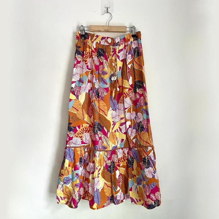 Brand New Never Worn Beach Season Yellow Vacation Skirt, Yellow Floral Print Maxi Skirt For Spring, Spring Floral Print Yellow Maxi Skirt, Spring Yellow Floral Print Maxi Skirt, Casual Yellow Maxi Skirt For Vacation, Yellow Long Skirt For Vacation, Yellow Tiered Skirt With Floral Print, Yellow Summer Maxi Skirt For Day Out, Yellow Floral Print Maxi Skirt For Summer