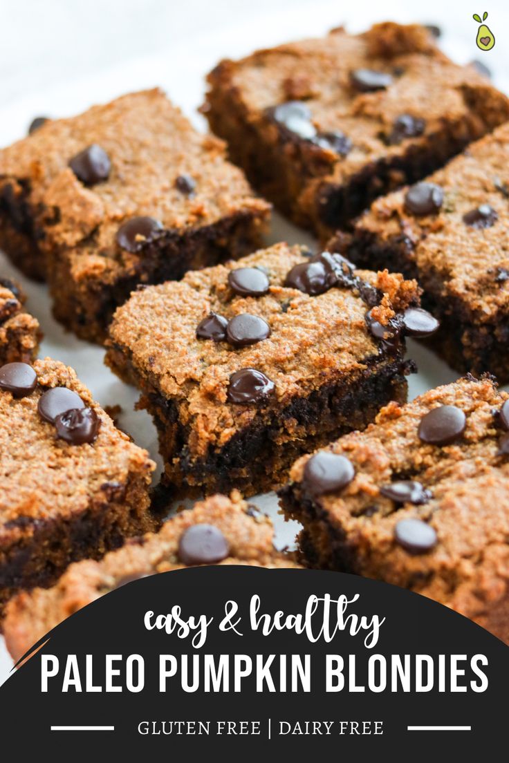 easy and healthy palen pumpkin blondies with chocolate chips in the middle on a plate