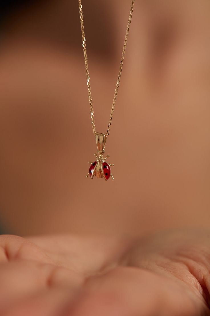 ◾14k Solid Gold Ladybug Necklace for Women, Good Luck Charm ,Dainty Layering Necklace, Minimal Everyday Jewelry, Animal Necklace for Women Symbol of Luck and Beauty; 14k ladybug necklace is not only a fashionable accessory but also carries symbolic meanings associated with good luck, protection, and positive energy. It can be a charming and meaningful piece of jewelry to wear or gift to someone special ◾Made to order.◾ * Raw Material: 100% 14K Solid Gold * Gold Color selection: Yellow Gold, Rose Simple Pretty Jewelry, Yellow Gold Accessories, Stuff For Birthday Gifts, Special Necklace Unique, Nature Inspired Jewelry Necklaces, Cool Jewelry Necklaces, Real Gold Jewelry For Women, Necklace Charms Pendants, Gold Jewelry Dainty