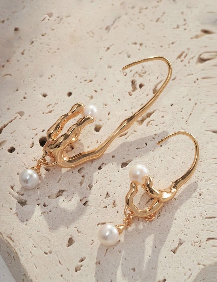 Silver Pearl Drop Earrings, Pearl Drop Earrings Gold, Drop Earrings Gold, Luxury Earrings, Earrings Minimalist, Valentines Gifts For Her, Pearl Drop Earrings, Silver Pearls, Pearl Drop