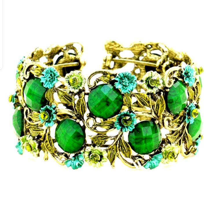 Stone Flower Leaf Cluster Evening Cuff Bracelet. Color: Antique Gold/Green Theme: Flower & Leaf Size: 1.25" H Kate Spade Bracelet, Stretchy Beaded Bracelet, Flower Cluster, Purple Themes, Green Theme, Turquoise Bracelet Cuff, Gold Bead Bracelets, Gold Bracelet For Women, Flower Leaf