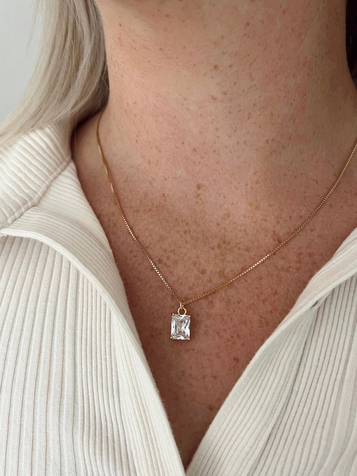 DIANA ON BOX CHAIN NECKLACE – ALV Jewels Elegant Necklace With Rectangular Pendant And Box Chain, Elegant Necklace With Box Chain And Rectangular Pendant, Diamond Pendant Necklace With Box Chain, Diamond Pendant With Box Chain, Fine Jewelry Everyday Rectangular Pendant, Cubic Zirconia Box Chain Necklace, Everyday Fine Jewelry With Rectangular Pendant, Dainty Charm Necklaces With Rectangular Pendant, Everyday Diamond Box Chain Jewelry