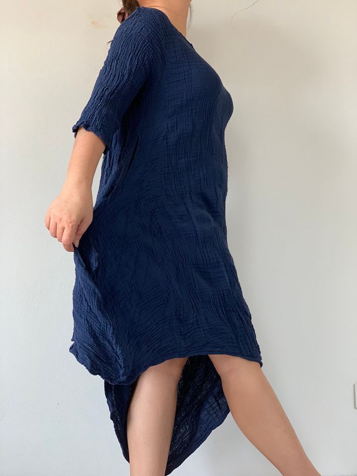 "COTTON GAUZE Long Sleeves Dress, Double Gauze cotton Dress easy to wear, Pullover style Measurements approximately: Shoulder: 18\" Armhole: 20\" Bust: 44\" - 46\" Hips: 48\" Length 36\" Material- DOUBLE GAUZE COTTON ❤️ PAYMENT We accept payments via PayPal only. ❤️❤️ Shipping: via DHL Express. - All items will be shipped within 1 business day after received payment. ❤️❤️ Delivery Time : USA only 3 business days Canada: 3 business days France: 3 business days Germany 3 business days North Americ Knee-length Cotton Shift Midi Dress, Casual Crinkle Texture Dress For Daywear, Oversized Cotton Knee-length Midi Dress, Cotton V-neck Shift Midi Dress, Blue Cotton Shift Midi Dress, Casual Long Sleeve Dress With Crinkle Texture, Casual Midi-length Dress With Crinkle Texture, Casual Midi Length Crinkle Texture Dress, Casual Midi Dress With Crinkle Texture