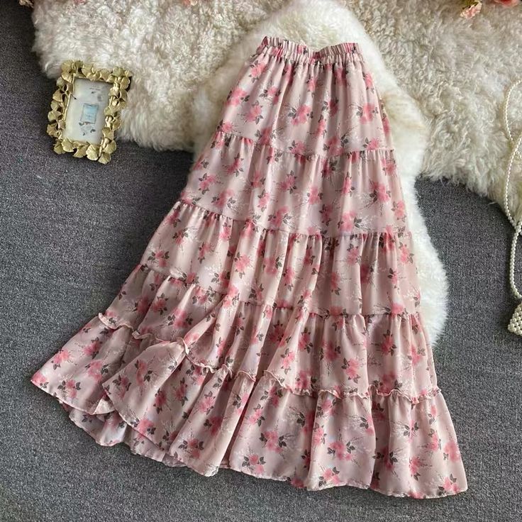 Elastic-waist floral chiffon skirt, all-match sweet long skirt, high waist fairy A-line big swing long skirtMaterial:chiffonColor:black,blue,pinkStyle:sweetFeatures:floralSize(CM):free 1inch=2.54cmlength:82,waist:62-74&ltp&gtNote:Due to different measurement methods,there will be 1-3 error(unite:cm), please understand.</p>&ltbr/> Chiffon Skirts For Women, Shein Floral Skirt, Long Frilly Skirt Outfit, Long Float Skirt, Floral Denim Skirt, Fairy Long Skirt, Floral Skirts Long, Floral Skirts Summer, Kawaii Long Skirt