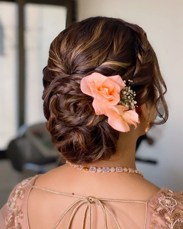 Eye-Pleasing Braided Bun, Stunning Wedding Hair Ideas That Will Surely Enhance Your Look On Your D-Day Hair Bun Design, Hairstyles Juda, Wedding Hair Ideas, Hair Style On Saree, Hairstyles Design, Wedding Bun Hairstyles, Bridal Bun, Wedding Hair Up, Bridal Hairdo