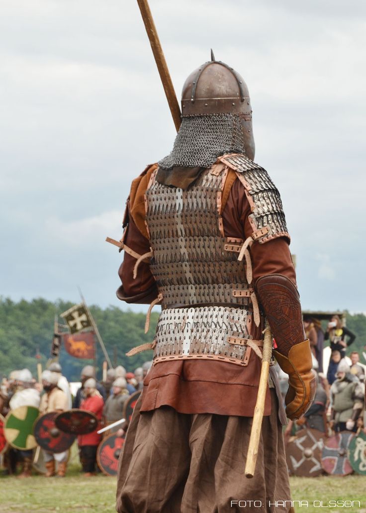 Lamellar Armor Vikings, Varangian Guard, Lamellar Armor, Sca Armor, Colleen Atwood, Chinese Armor, Viking Armor, Viking Reenactment, Viking Life