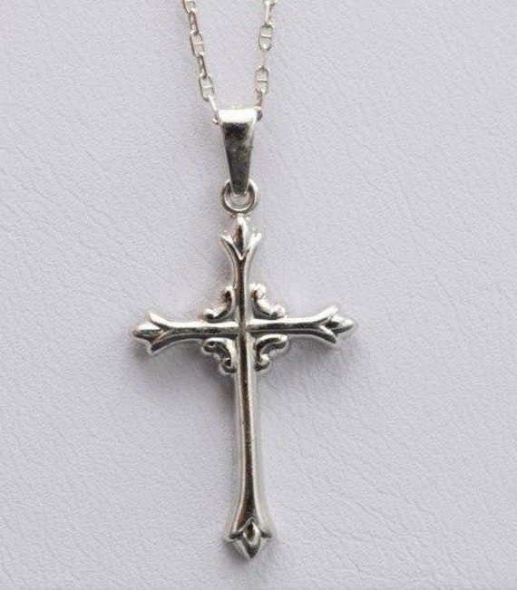 14 Karat White Gold Cross Necklace. This ladies necklace measures 18 inches in length with a 1 inch cross pendant.  We can swap the chain for another length (shorter or longer) for an additional charge. Each piece has been hand selected and meticulously identified and graded by a Graduate Gemologist who has been awarded a degree by the Gemological Institute of America (GIA).   Please visit our Shop's About Page or our website for more information about our jewelry. If you have any questions abou White Gold Cross Necklace, Ladies Necklace, Edgy Jewelry, Filigree Engagement Ring, About Page, Gold Cross Necklace, Jewelry Lookbook, Funky Jewelry, Wedding Jewellery Necklace