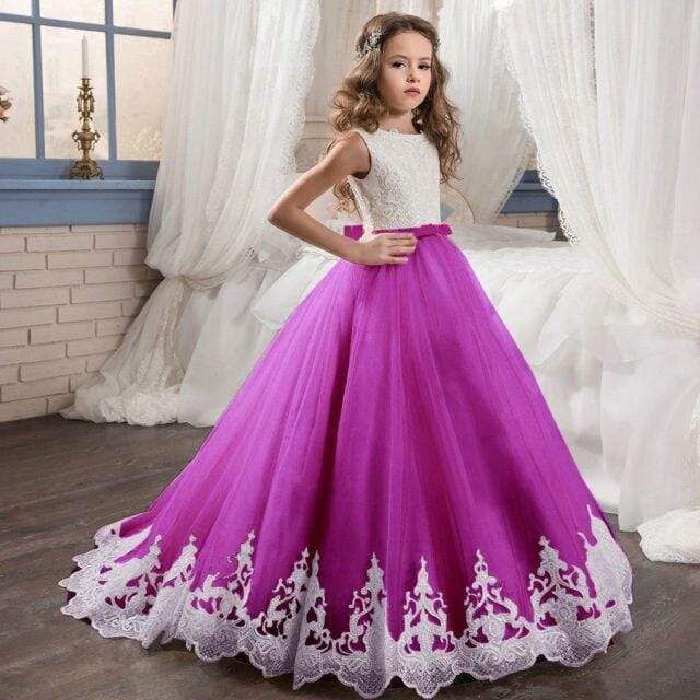 Every girl kid wants to be a princess. They love to wear a gown and pretend to be true princesses. This gown is perfect for a birthday celebration, formal parties, and attending a wedding function. It has a sleeveless style, flair skirt with lacework on the bodice that gives grace and charm. It features a ribbon on the waist. Your kid will surely love this. It makes your little girls look pretty princess-like in a fairy tale. Item Type: Dresses Sleeve Length(cm): Full Material: Polyester Pattern