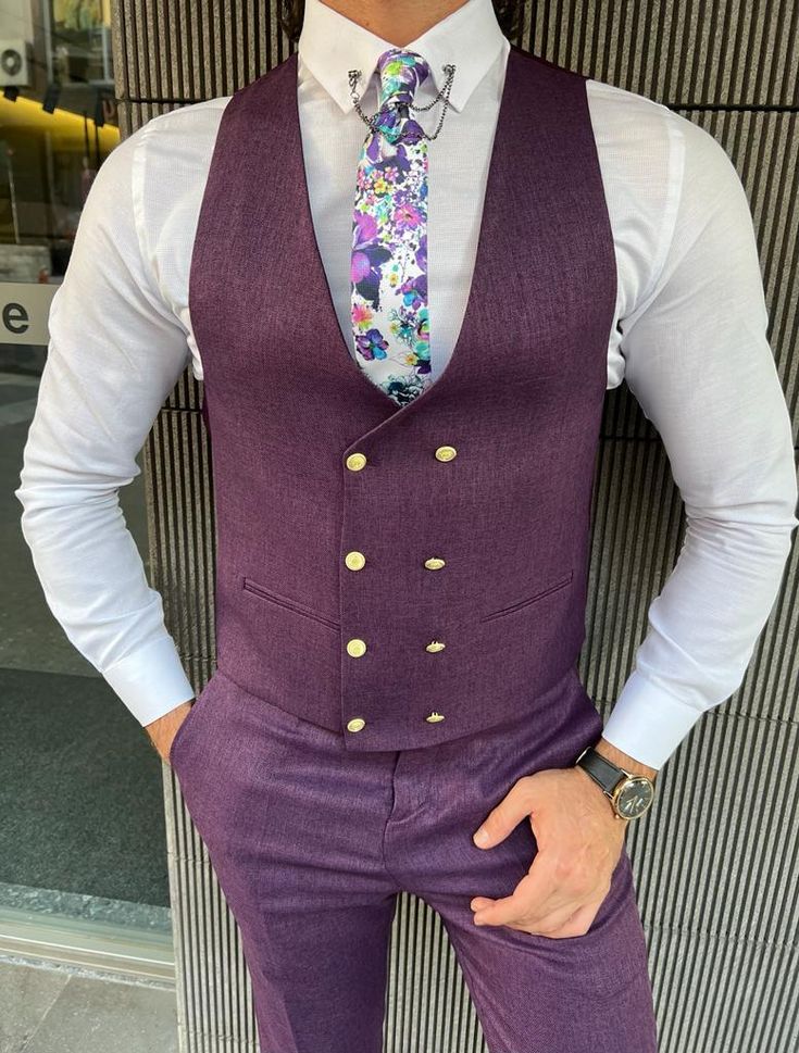 Bojoni Danielle Purple Slim Fit Peak Lapel Suit | VICLAN Peak Lapel Suit, Tuxedo Colors, Purple Suit, Suit Clothes, Menswear Details, Clothes Jacket, Vest And Pants, Black Men Fashion Casual, Purple Suits