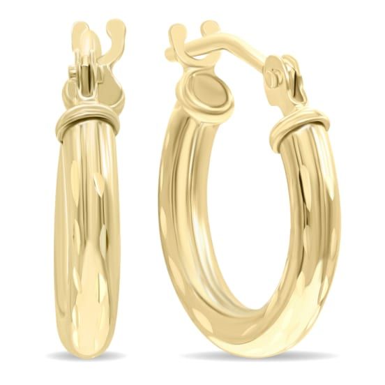 A stylish pair of round shaped hoop earrings crafted in 10K yellow gold.  The hoops feature detailed diamond cut engraving.  The earrings secure with durable snap down latch clasps.  The earrings measure approximately 14mm in length.  A stylish pair of shiny hoop earrings great for day and evening wear. Small Hoop Engraved Earrings, White Gold Huggie Earrings With Lever Back, Classic Round Hinged Huggie Earrings, Round Hinged Huggie Earrings For Anniversary, Engraved Yellow Gold Round Hoop Earrings, Classic Round Engraved Earrings, Small Engraved Hoop Earrings, Gold Hinged Round Hoop Earrings, Gold Hinged Hoop Earrings