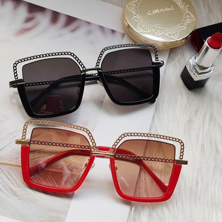 Brand Name:HAIMAITONGOrigin:CN(Origin)Gender:WOMENStyle:Semi-RimlessDepartment Name:AdultFrame Material:ALLOYCertification:CELenses Optical Attribute:UV400Lenses Material:PolycarbonateLens Height:58mmModel Number:K34099-Luxury Square Sunglasses WomenLens Width:62mmGender:Women, Men, Ladies, Female, MaleSunglasses style 1:sun glasses for women fashion 2021Sunglasses style 2:Luxury Designer SunshadesSunglasses style 3:Red Square SunglassesSunglasses style 4:Chain Designer GlassesSunglasses Luxury: Trendy Summer Glasses Chains With Chain Strap, Black Glasses Chains For Summer Parties, Black Glasses Chains For Party In Summer, Trendy Silver Glasses Chains For Summer, Metal Glasses Chains For Summer, Metal Glasses Chains For Summer Parties, Trendy Metal Glasses Chains For Summer, Summer Metal Glasses Chains, Summer Party Metal Glasses Chains