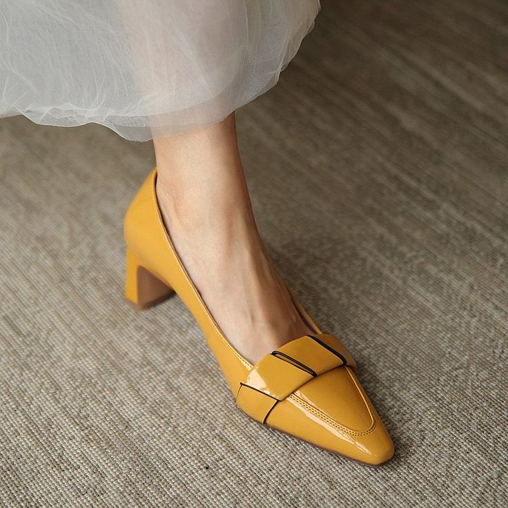 Chiko Nerissa Pointed Toe Kitten Heels Pumps Chunky Heel Pumps, Kitten Heel Pumps, Leather High Heels, Pointed Toe Heels, Shoes Heels Pumps, Heels Pumps, Pump Shoes, Gold Wedding, Chunky Heels