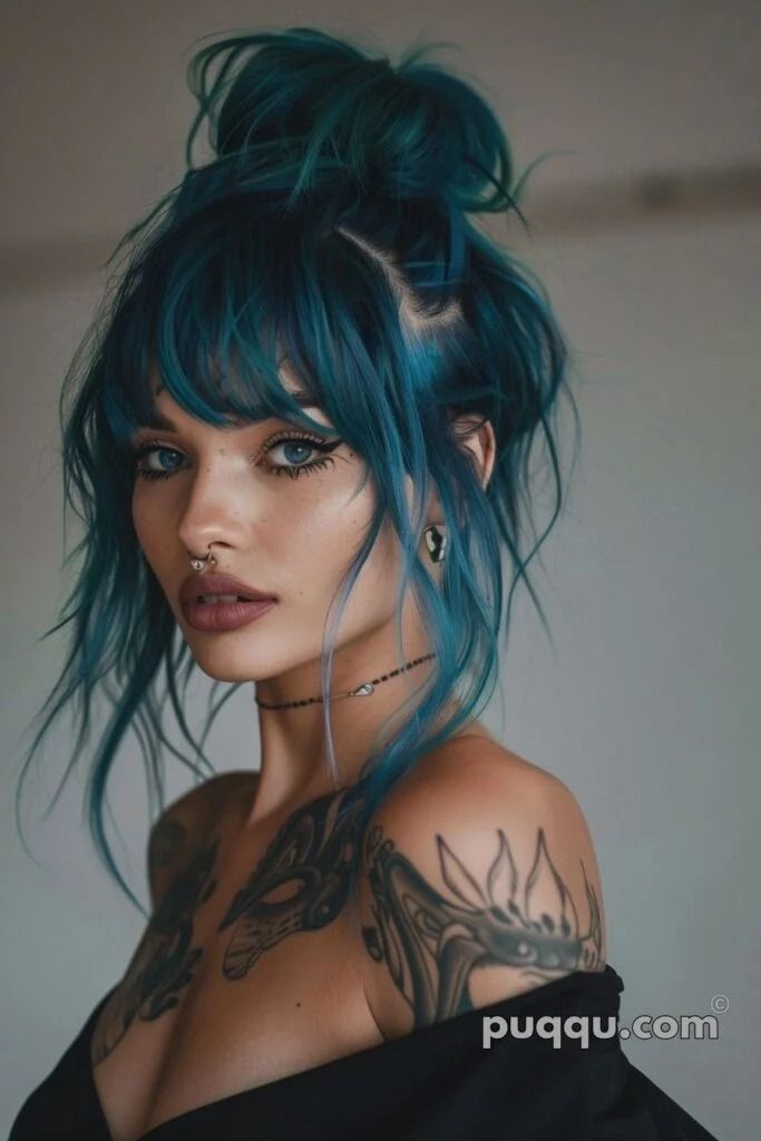 Teal Hair Color Ideas: Making Waves in Hair Fashion - Puqqu Cyberpunk Hair, Teal Hair Color, Vivid Hair Color, Bold Hair Color, Hair Color Unique, Creative Hair Color, Extension Hair, Teal Hair, Turquoise Hair