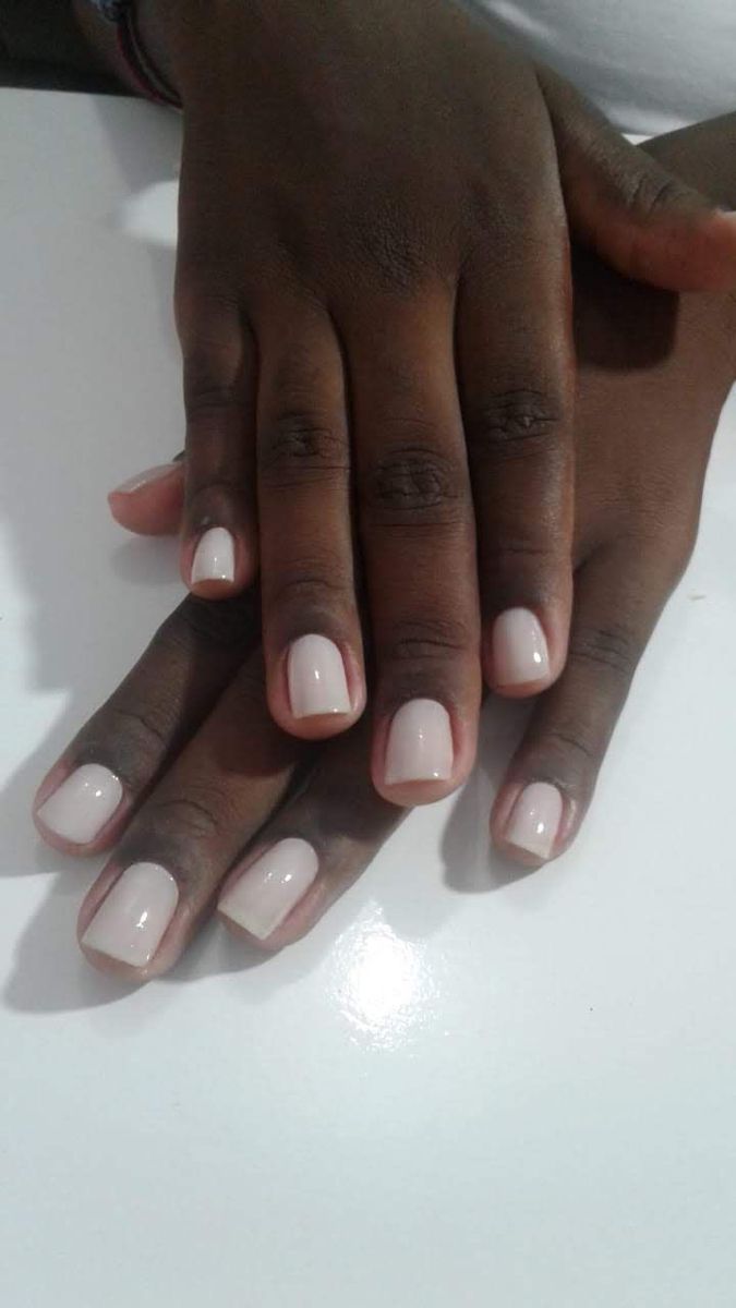 Dark Skin Nail Polish, Natural Nails Manicure, Natural Gel Nails, Milky Nails, Short Gel Nails, Ombre Acrylic Nails, Simple Gel Nails, Minimal Nails, Casual Nails