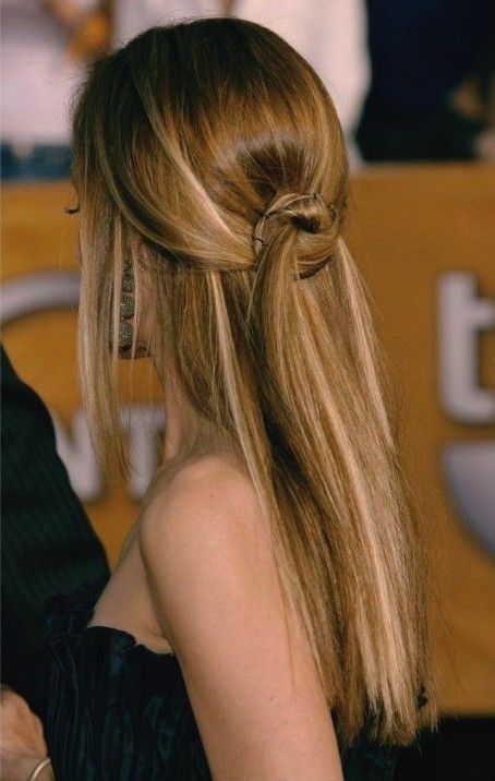 2008 Hairstyles, Kadeřnické Trendy, Vlasové Trendy, Easy A, Hair Stylies, Hair Stylist Life, Hair Inspo Color, Hairstyles For School, Aesthetic Hair