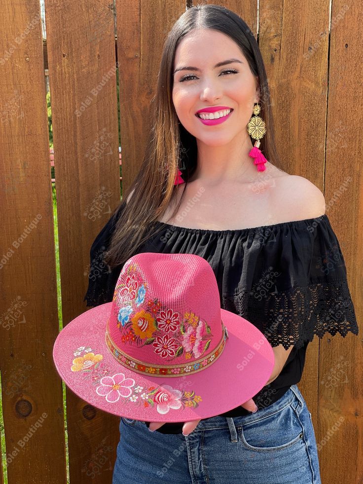 This beautiful Mexican Sombrero has beautiful hand painted flowers, perfect to add that special touch to any outfit. The hat itself is made out of jute material and is very light and breathable. More colors available here: https://www.etsy.com/es/listing/993019277/sombrero-artesanal-mexicano-sombrero?ref=listing_published_alert Bohemian Pink Sun Hat For Garden Party, Pink Bohemian Sun Hat For Garden Party, Pink Bohemian Sun Hat For Kentucky Derby, Bohemian Pink Sun Hat For Kentucky Derby, Bohemian Felt Hat For Beach Spring, Bohemian Felt Hat For Beach In Spring, Wide Brim Sun Hat As Spring Gift, Spring Bohemian Felt Hat For The Beach, Wide Brim Hats As Spring Gifts