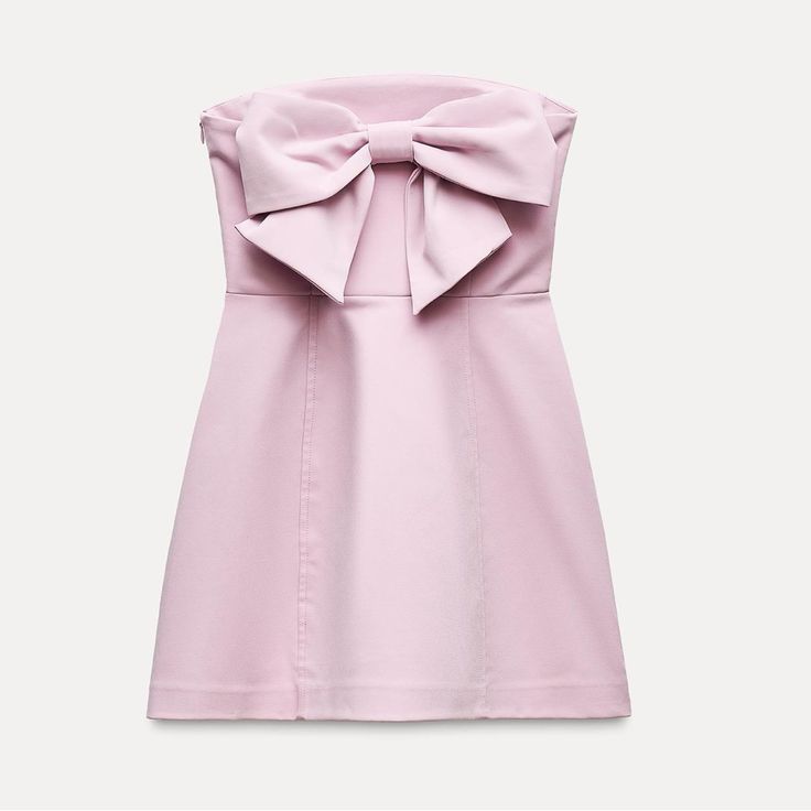 New With Tag Zara S/S 2024 Collection Strapless Mini Dress With Straight Neckline. Maxi Bow Detail At Back. Interior Lining. Side Hidden In-Seam Zip Closure. Pale Pink | 4772/219 Outer Shell 92% Polyester 8% Elastane Lining 100% Polyester Which Has At Least: Outer Shell 8% Rcs-Certified Recycled Spandex 92% Rcs-Certified Recycled Polyester Strapless Sleeveless Dress With Bow For Date Night, Feminine Mini Dress With Bow For Brunch, Cocktail Dresses With Bow And Straight Neckline, Chic Pink Strapless Dress With Straight Neckline, Feminine Pink Strapless Dress With Straight Neckline, Pink Strapless Dress With Straight Neckline, Spring Fitted Strapless Dress With Bow, Fitted Strapless Dress With Bow For Spring, Feminine Sleeveless Mini Dress With Bow