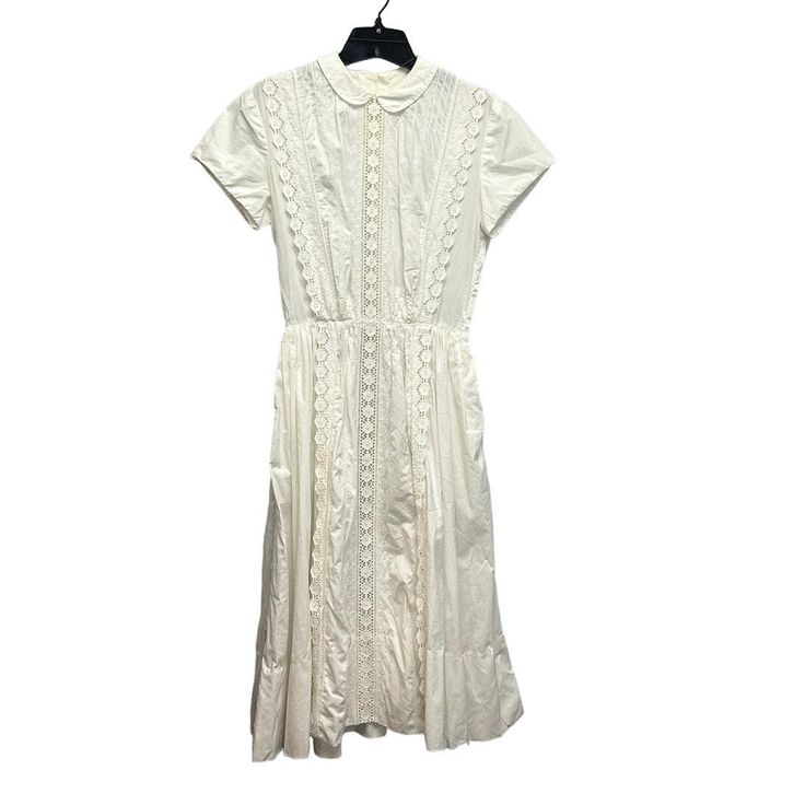 Vintage Handmade Womens Small Cotton Blend Lace Front Cottage Core Prairie Dress This cute dress is in very good condition with only minimal signs of wear, chest is 18" across, waist is 12" across, length is 42", so I am calling it a small and guessing cotton or cotton blend.  Just awesome! White Vintage Dress With Short Sleeves And Lining, Short Sleeve Lined Midi Dress For Daywear, Prairie Dress, Cute Dress, Saint Louis, Cottage Core, Dress Clothes For Women, Lace Front, Cute Dresses