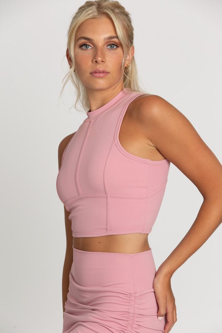 Light Mauve Sleeveless Crop Top is everything you'll want in a tank top & more. Made out of sweat-wicking, high-performance material, this tank features a high neck and corset lining detail for an extra pop. Light Mauve, Tennis Skirts, Athletic Top, Heather White, Sleeveless Crop Top, Yoga Tops, Size 00, Nice Tops, Bra Tops