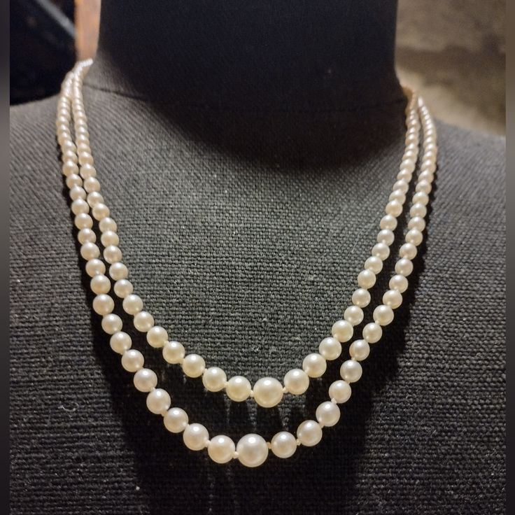 This Is A Vintage Authentic Double Strand Increasing Size Sea Pearls And Solid Sterling Silver Necklace In Exelent Condition. This Is A Very Nice Set Of Double Strand Pearls Authentic And Beautiful. Sea Pearls, Sterling Silver Necklace, Vintage Necklace, Sterling Silver Necklaces, Vintage Silver, Womens Jewelry Necklace, Vintage Ladies, Vintage Jewelry, Silver Necklace