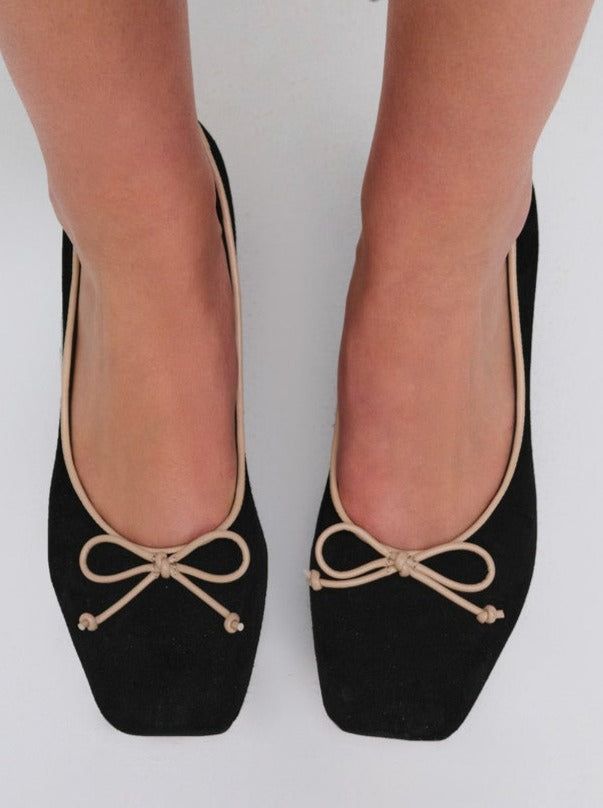 Angelina Heel — Black | For Love & Lemons Chic Closed Toe Ballet Flats, Chic Fall Ballet Flats With Leather Sole, Evening Medium Width Ballet Flats, Chic Ballet Flats With Bow And Round Toe, Chic Closed Toe Ballet Flats For Fall, Chic Block Heel Flats For Office, Chic Formal Ballet Flats With Bow, Feminine Evening Ballet Flats, Chic Office Flats With Block Heel