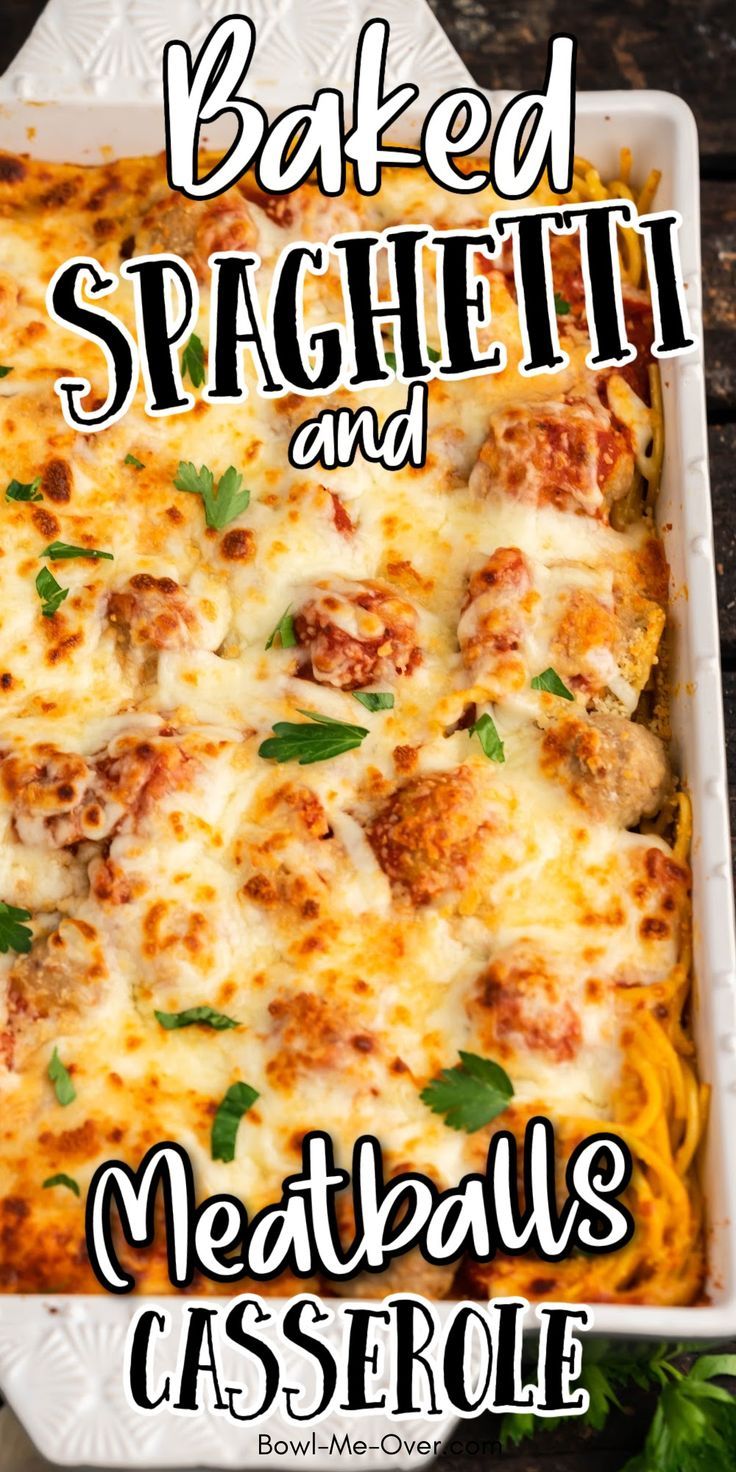 Casserole dish with baked spaghetti, meatballs and cheese with Pinterest overlay. Spagetti And Meatball Recipe, Baked Spagetti, Easy Baked Spaghetti Recipe, Meatball Casserole Recipe, Spaghetti Meatball Recipes, Baked Spaghetti And Meatballs, Easy Baked Spaghetti, Spaghetti Casserole Recipe, Spaghetti Recipes Easy