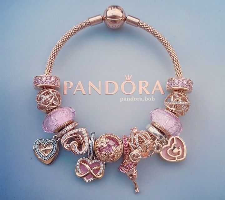 Pandora Rose Gold Bracelet Ideas, Pandora Bracelet Rose Gold, Rose Gold Pandora Bracelet, Pandora Rose Gold Bracelet, Pandora Charms Rose Gold, Pandora Bracelet Charms Ideas, Charm Bracelets For Girls, Girly Bracelets, Pandora Bracelet Designs