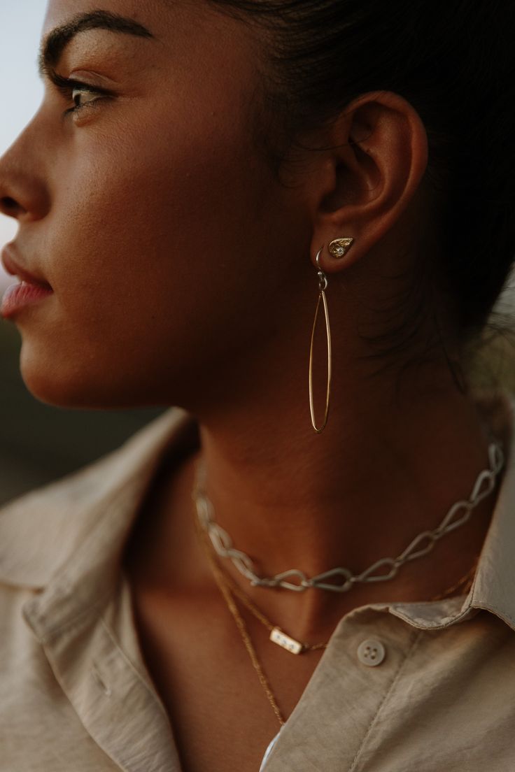 Throwing these beauties on will feel as cozy as your boyfriend jeans and as stylish as your tight black pants. Notice the subtle design detail of the two-toned upper loop. These one-of-a-kind earrings are available in 14K gold vermeil with a sterling silver mini loop, or sterling silver with a 14K gold vermeil mini loop. Modern Southwest Style, As Your Boyfriend, Teardrop Earrings Gold, Southwest Style, Your Boyfriend, Rustic Elegance, Teardrop Earrings, Gold Vermeil, Boyfriend Jeans