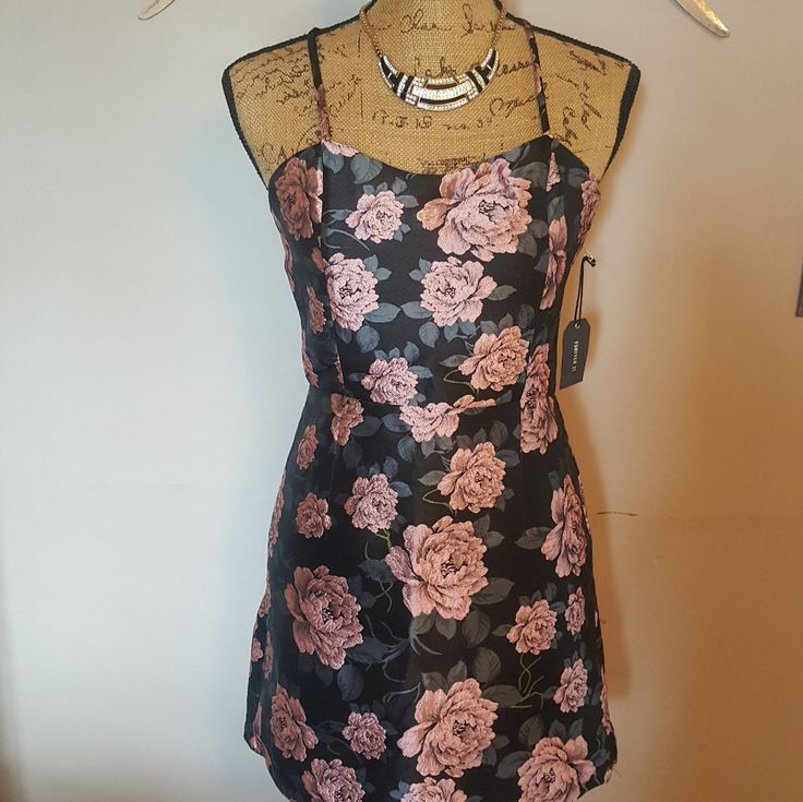 New Forever 21 Dress.Doesn't Have The Tag,Never Worn. 21 Dress, Dresses Women, Women Dress, Forever 21 Dresses, 21 Dresses, Pink Black, Colorful Dresses, Forever 21, Black Pink