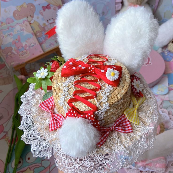 This price is for a mini hat only, others are not included. Lolita Accessories:Mini Hat with Clips Mini Straw Hat, Mini Hat, Kawaii Accessories, Vintage Gothic, Rabbit Ears, Straw Hat, Alternative Fashion, Pink Red, Christmas Wreaths