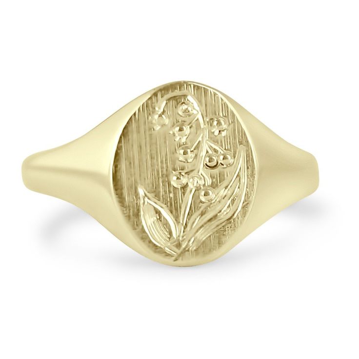 Flower power. This simple and pretty signet ring is 14k yellow gold. The hand engraved flower on the face of the signet is super delicate and chic. This is the perfect right hand everyday ring. 14k yellow gold Signet ring Hand engraved Please allow 2- 4 weeks for production and shipping. Engraved Flower, Everyday Ring, Family Jewellery, Ring Hand, Gold Signet Ring, Everyday Rings, Custom Engagement Ring, Hand Engraving, Signet Ring