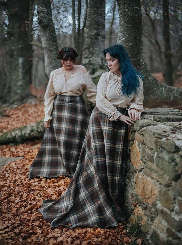 Scottish Skirt, Scottish Costume, Victorian Skirt, Tartan Clothing, Skirt Elegant, Tartan Skirt, Womens Skirts, Wings Costume, Soft Brown