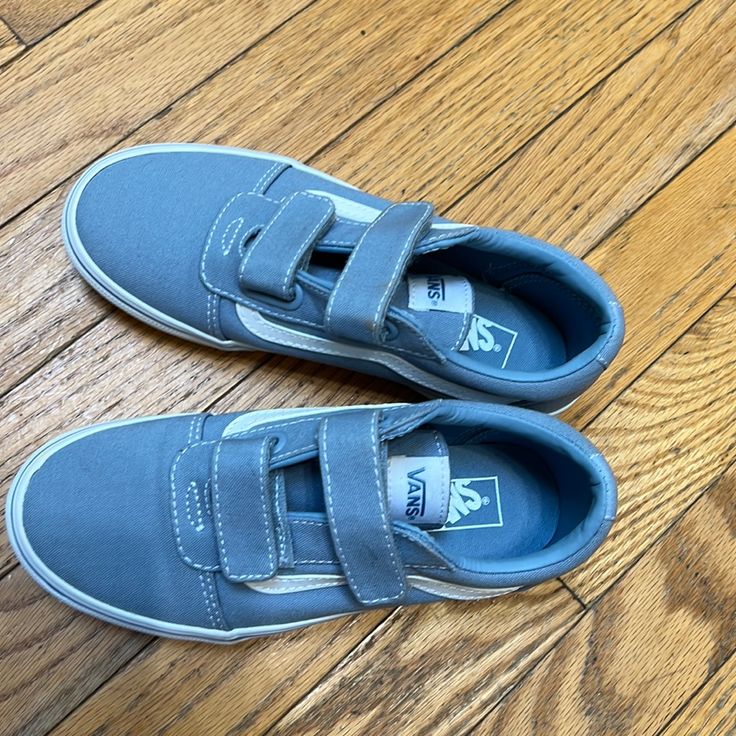 Blue Velcro Vans Size 2.0 Girls. Brand New. Velcro Vans Aesthetic, Blue Vans Sneakers For School, Velcro Vans, Vans Aesthetic, Velcro Shoes, Shoes Blue, Blue Shoes, Vans Shoes, Crayon