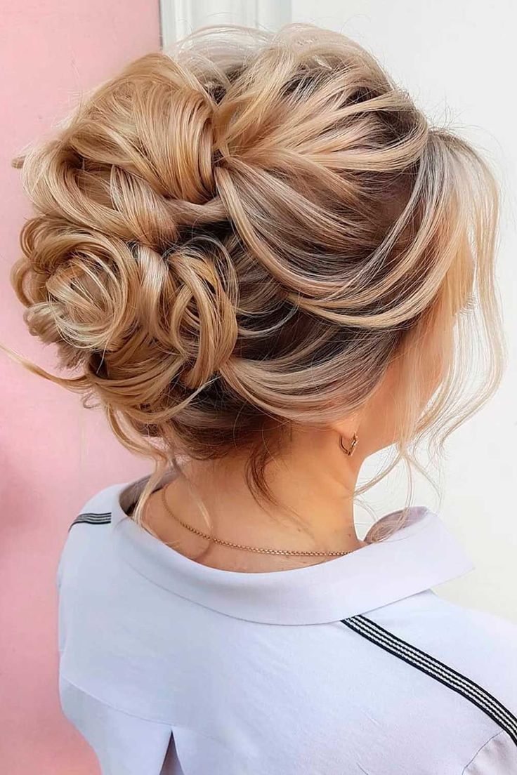 Fantastic Mother Of The Bride Hairstyles For Truly Special Looks ★ Groom Hair Styles, Mother Of The Bride Hairdos, Mother Of The Bride Hairstyles, Mother Of The Groom Hairstyles, Bride Updo, Wedding Hair Up, Mother Of The Bride Hair, Up Dos For Medium Hair, Mom Hairstyles