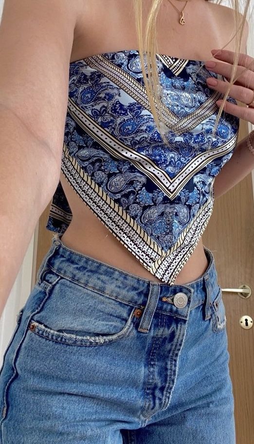 Bandana Tops Outfit, Denim Top Aesthetic, Outfit Claims, Bandana Tops, Swag Tumblr, Coastal Granddaughter Outfits, Outfits Primavera Verano, Coastal Girl, Warm Outfit