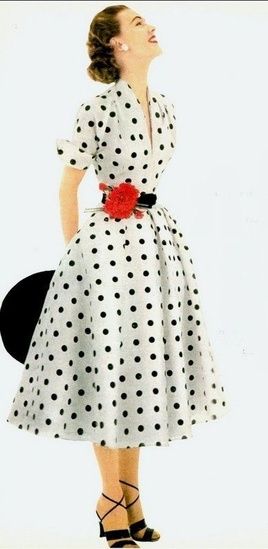 Love 1950's dress! #1950's #myshopstyle #vintagestyle Dresses 50s, 1950 Fashion, Vintage Fashion 1950s, Robes Vintage, Vintage Dresses 50s, Look Retro, Fashion 1950s, Retro Mode, Beauty Dress